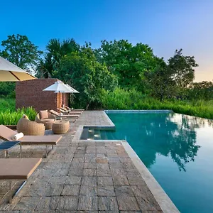 5* Station touristique Taru Maia -